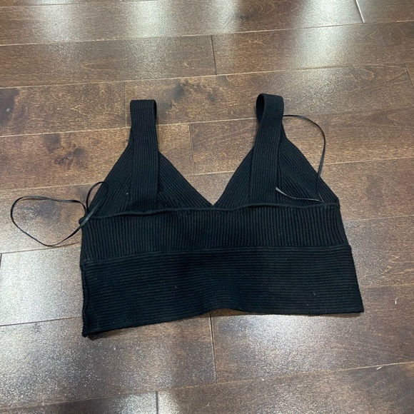 Knit bra /crop top - Picture 2 of 4